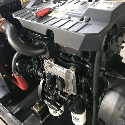 36 Corrente nominal 25 KVA Potência de espera Baixo consumo de combustível 16KW Conjunto de gerador diesel